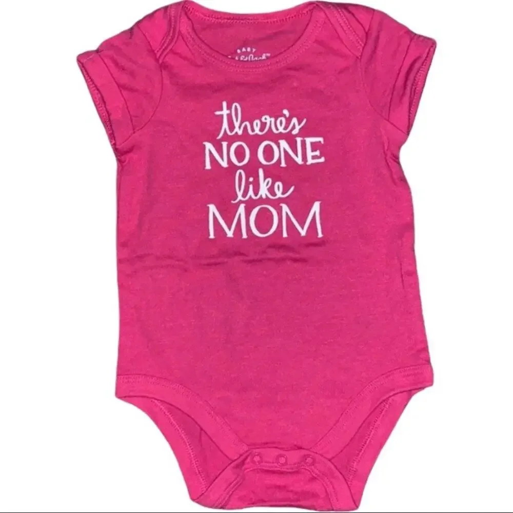 “There’s no one like mom” bodysuit cuffed sleeves 0-3 months hot pink